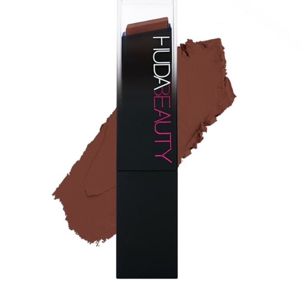 💎 Huda Beauty Ganache 560R #FauxFilter Buildable Coverage Foundation Stick